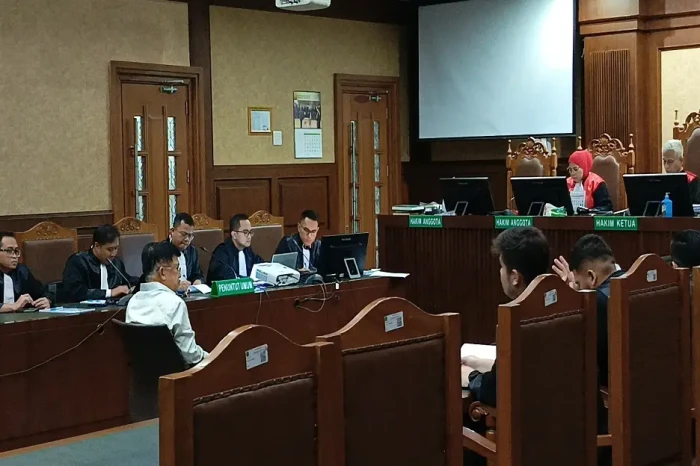 Jadi Saksi Meringankan...