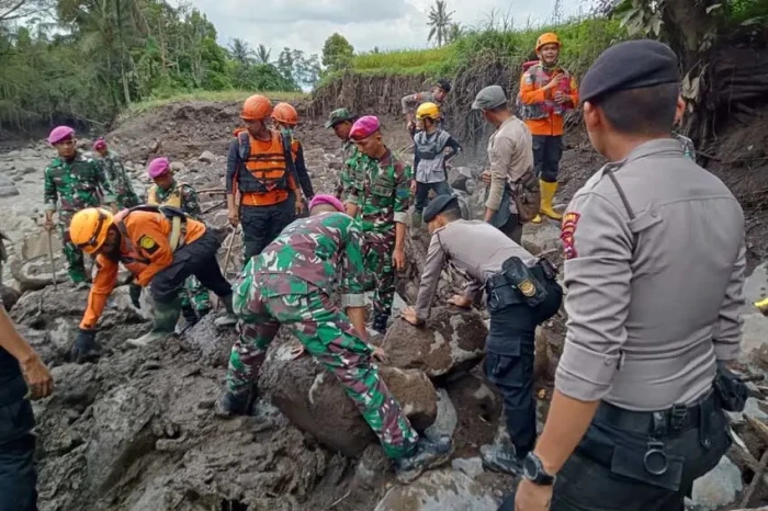 14 Orang Dilaporkan...