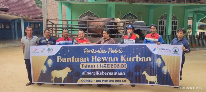 Berbagi di Hari Raya...
