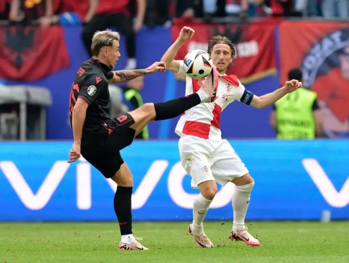 Hasil Euro 2024: Dramatis!...