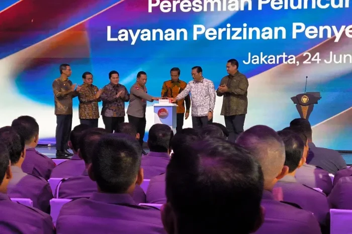 Kapolri Luncurkan Digitalisasi...