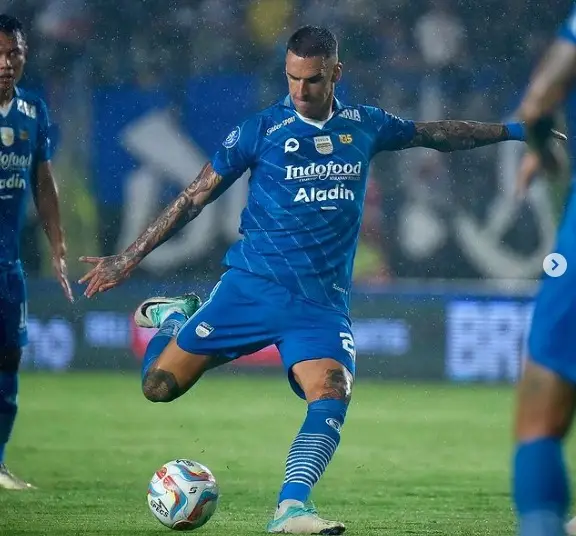 Jawaban Manajemen Persib...