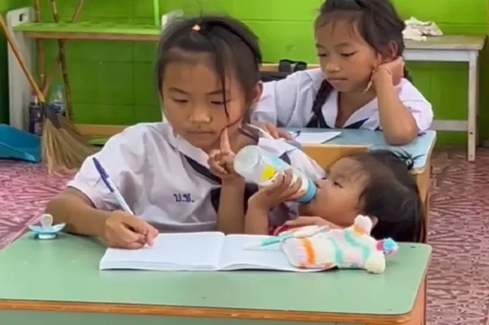 Viral, Siswi Kelas 5...