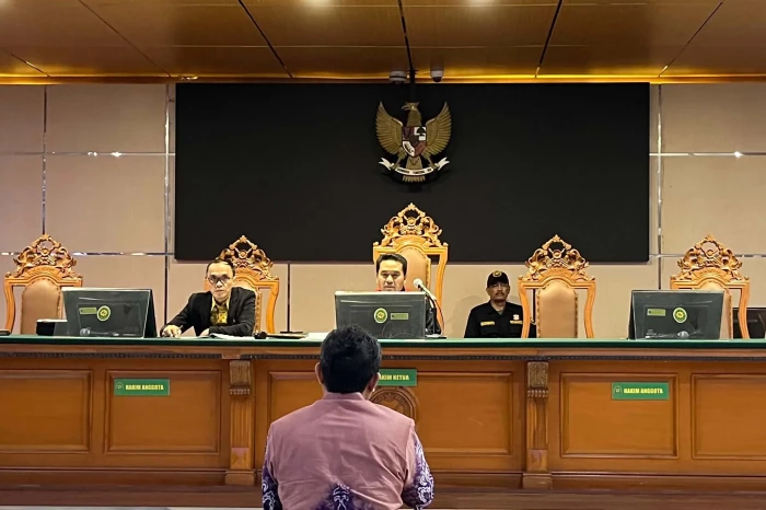Sidang Praperadilan,...
