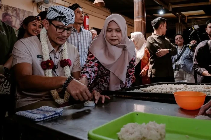 Sandiaga Targetkan Desa...