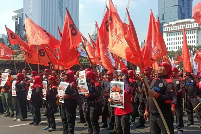 Demo di Patung Kuda,...