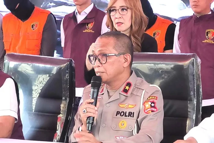 Penggelapan Puluhan...
