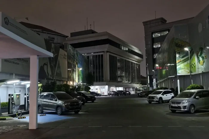 Digeledah KPK, Begini...