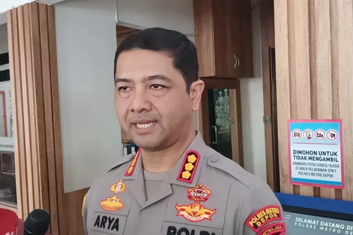Polisi Hari Ini Periksa...