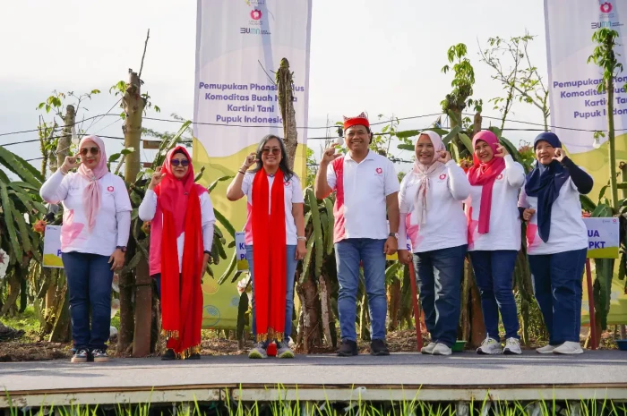 Pupuk Indonesia Perluas...