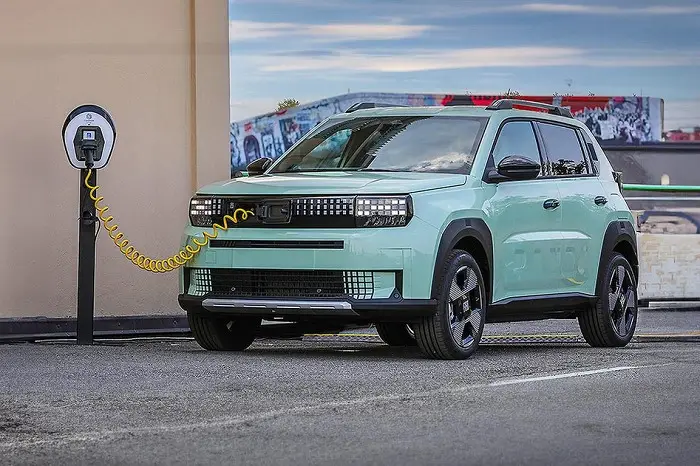 Fiat Kenalkan Inovasi...