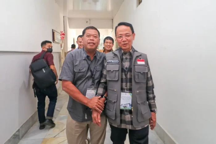 Eman-Dena Serukan Persaingan...