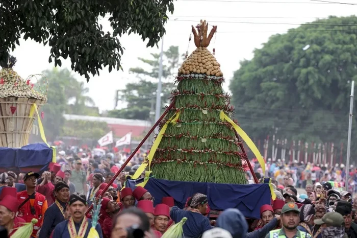 Apa yang Dilakukan pada...