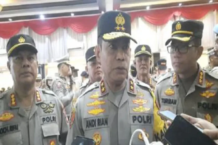 Mutasi Polri: Daftar...