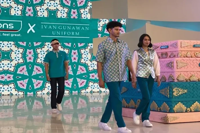 Ivan Gunawan Rancang...