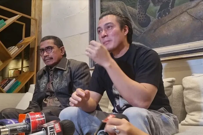 Baim Wong Menangis Ungkap...