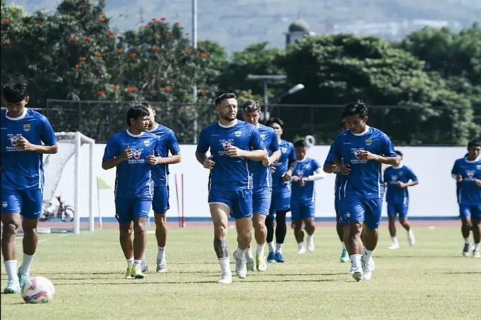 Merajut Asa Menuju Puncak...