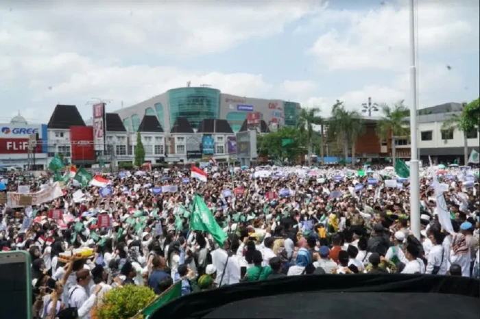 Tuntut Proses Hukum...