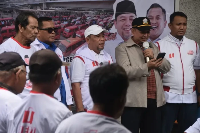 Perhatian ke Nasib Angkot,...