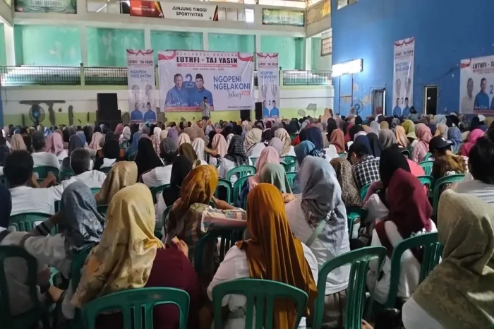 Ribuan Relawan Barisan...