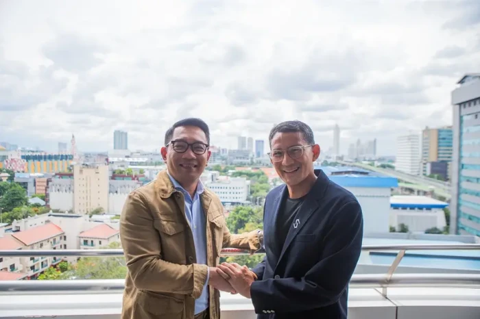 Ridwan Kamil Bertemu...