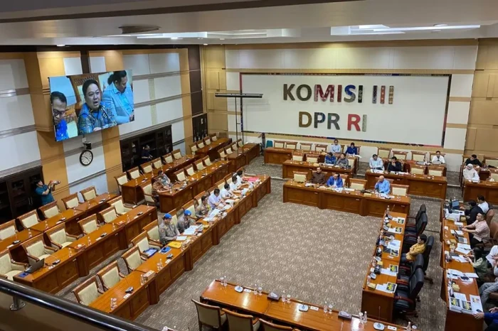 Kapolrestabes Sebut...