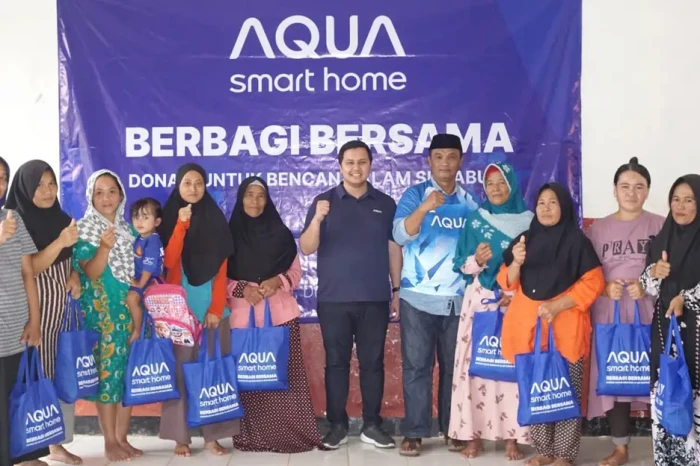 AQUA Elektronik Serahkan...