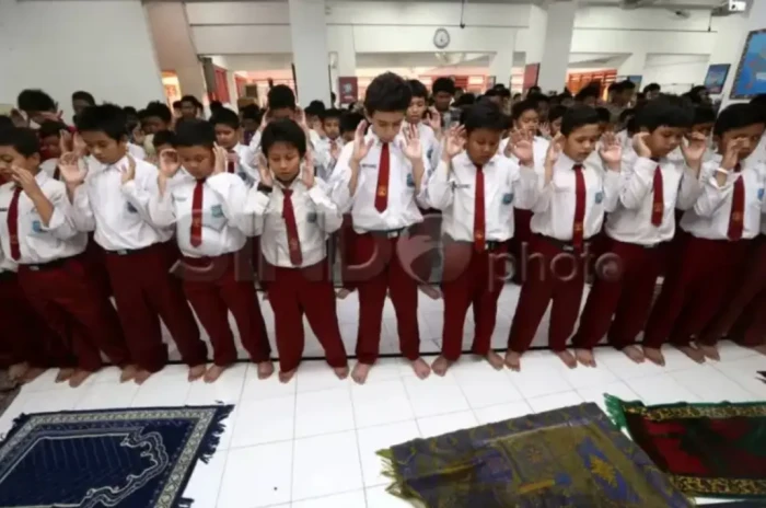 Wacana Libur Sekolah...