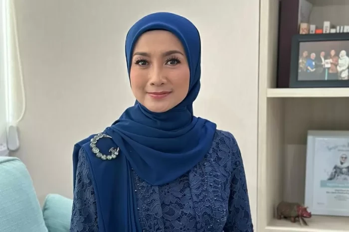 Desy Ratnasari Akui...