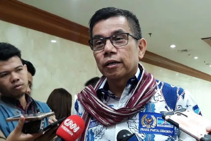 Komisi III DPR Akan...