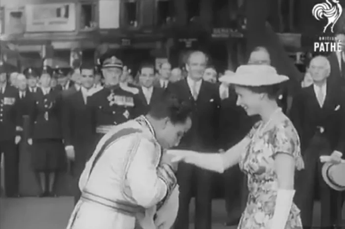Potret Raja Faisal II...