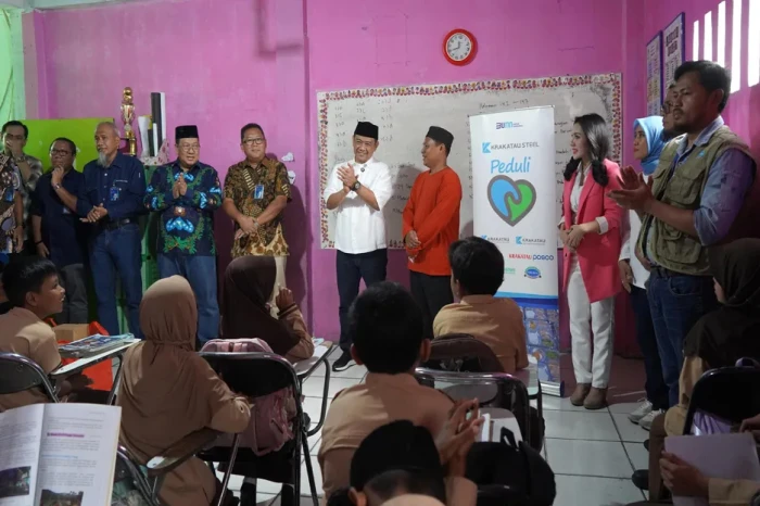 Krakatau Steel Distribusikan...