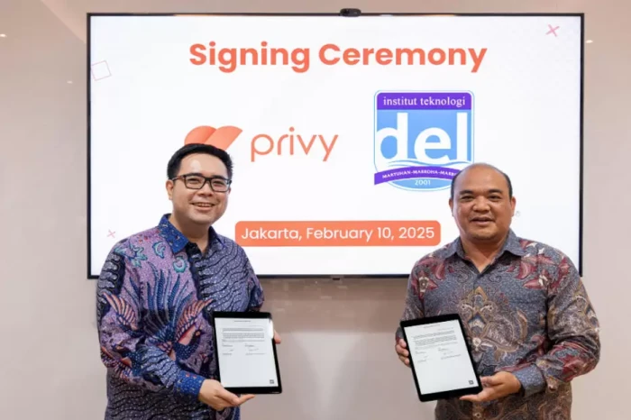IT Del Jalin Kerja Sama...
