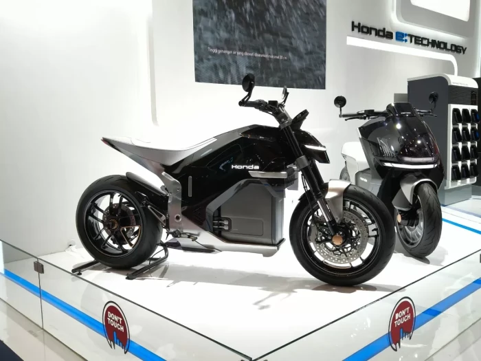 2 Motor yang Tidak Dijual...