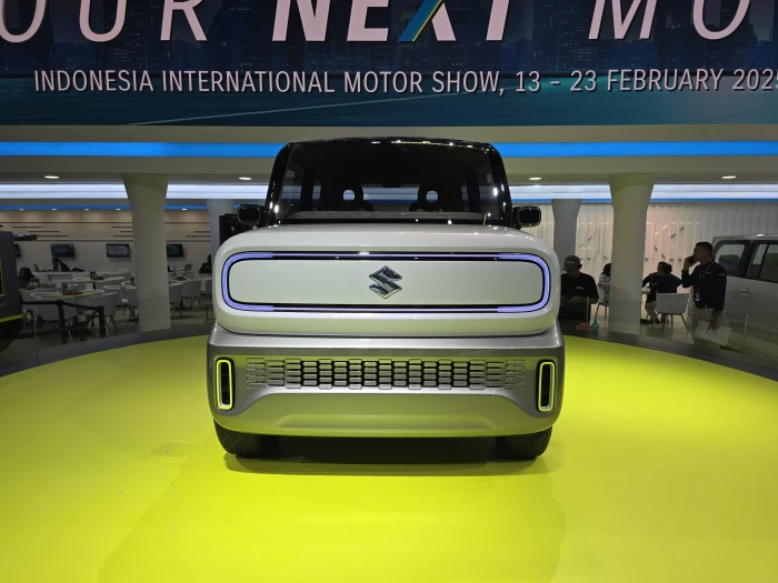 Mobil Listrik Masa Depan?...