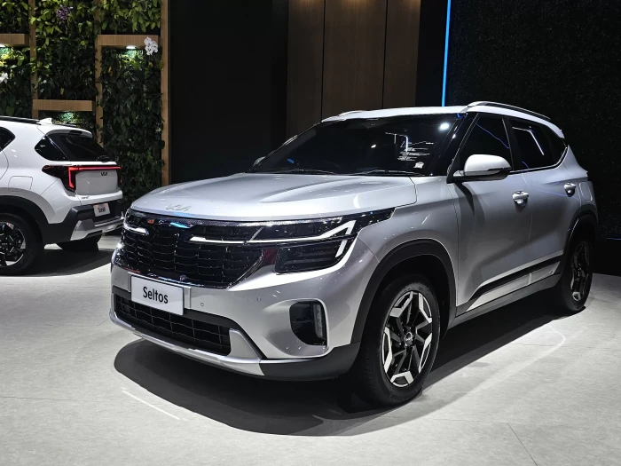 IIMS 2025: Kia Sonet...