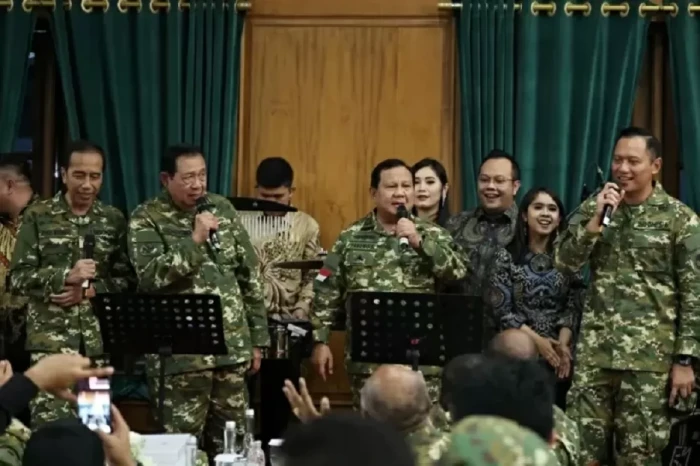 Prabowo Kerap Bersama...
