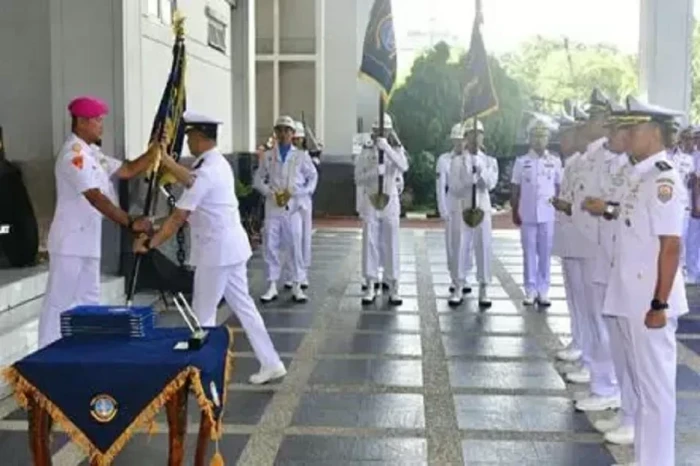 3 Perwira TNI AL Resmi...