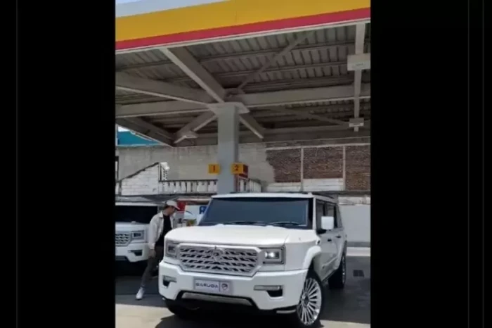 Viral Mobil Maung Garuda...