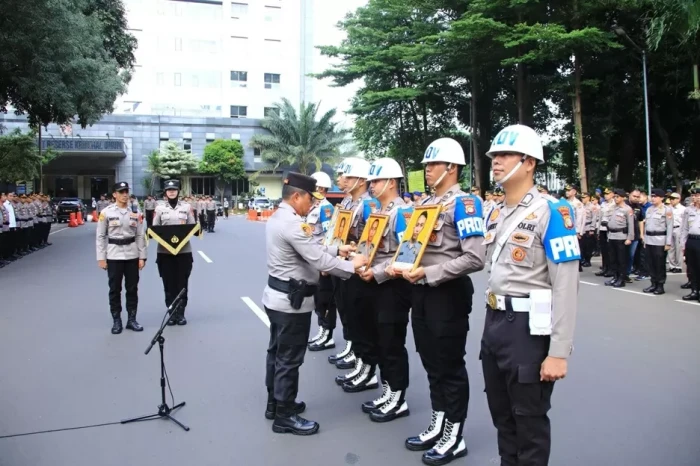 Kapolda Metro Jaya Pecat...