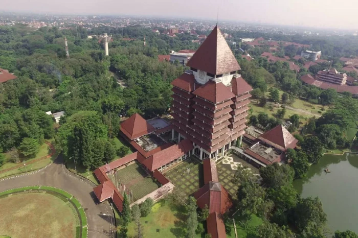 UI Jadi Universitas...