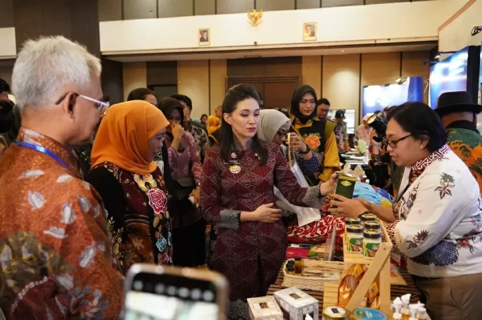 Perluas Pasar, Bank...