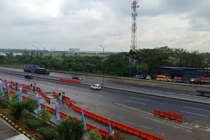 Hari Pertama WFA ASN,...