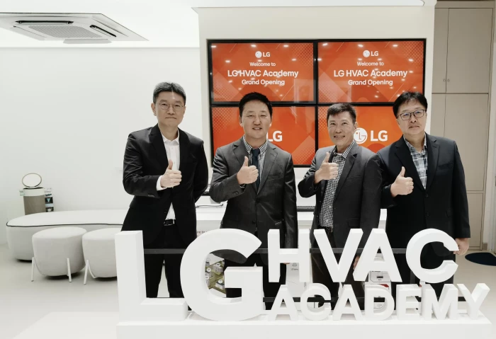 LG Buka Akademi AC Pertama...