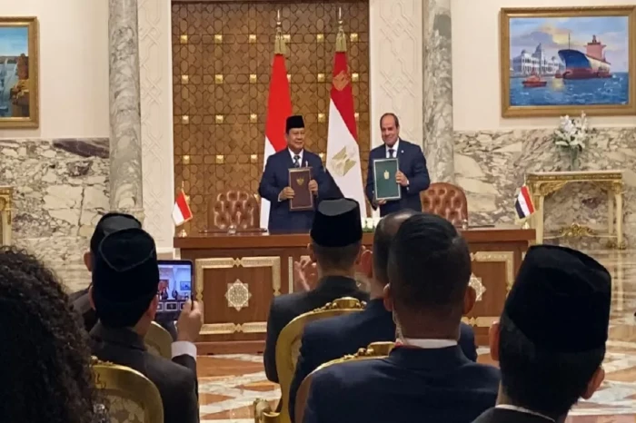 Prabowo dan El-Sisi...
