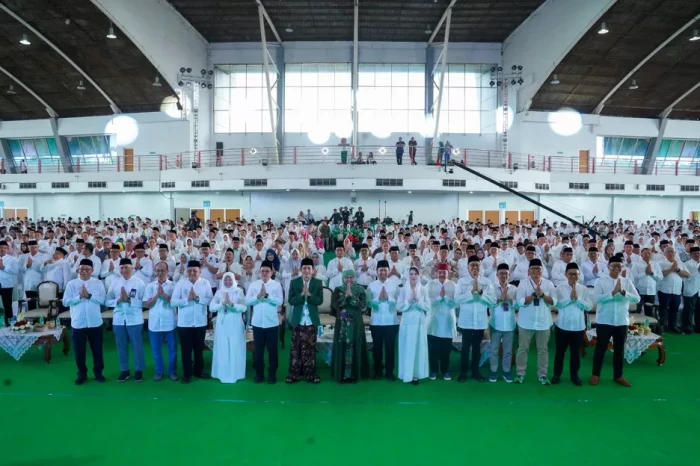 Ribuan Jatimers Hadiri...