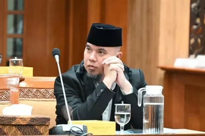 Ahmad Dhani Dilaporkan...
