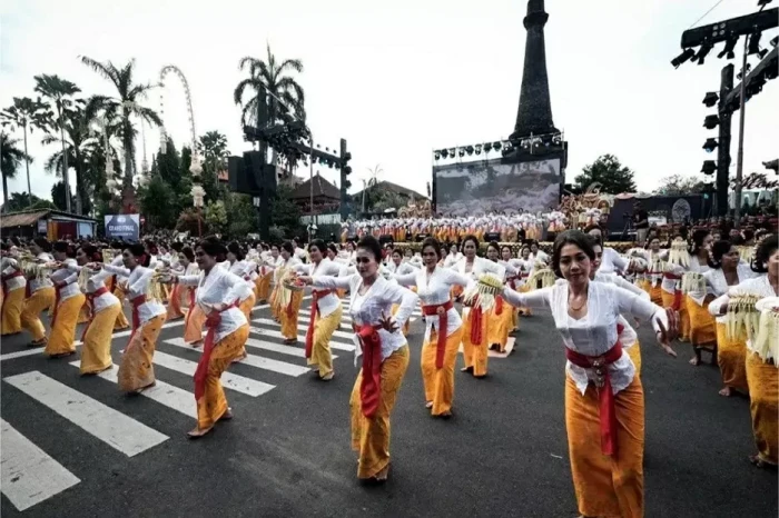 Peringati Hari Tari...