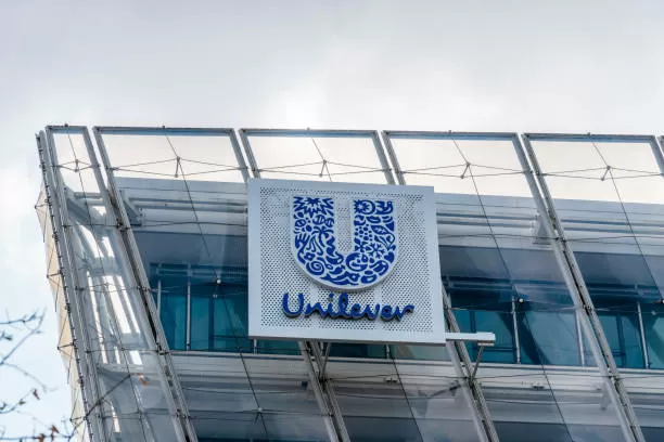 Unilever Indonesia Masuk...