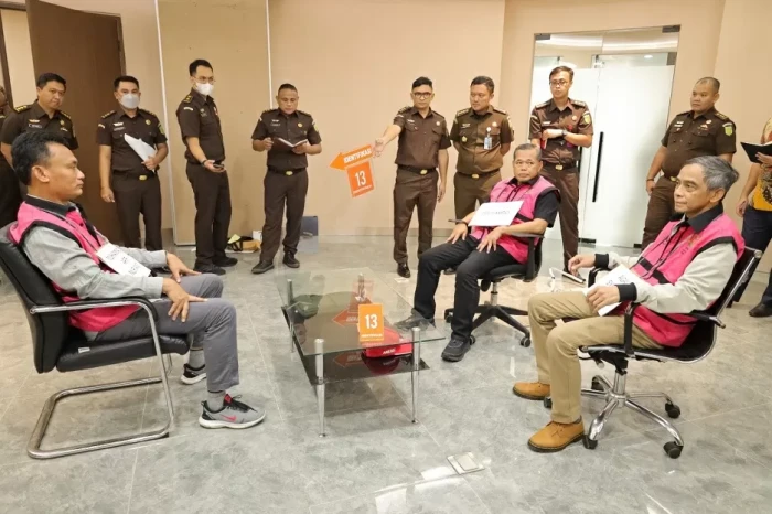 Gelar Rekonstruksi Vonis...